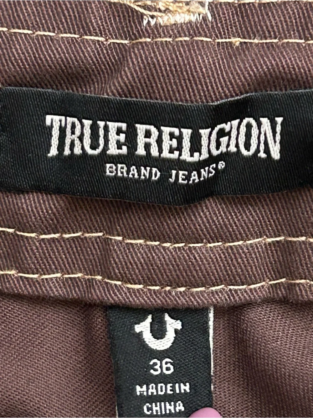 True Religion Men's Cargo Pants in Brown w/brand logo on back pockets NWT 36